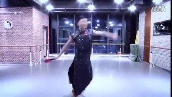 国产高跟女主踩奴视频,国产女主踩奴视频背后的社会隐喻